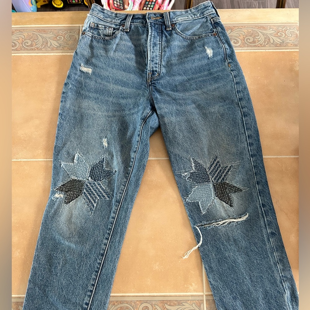 Old Navy High Rise Straight Leg Jean